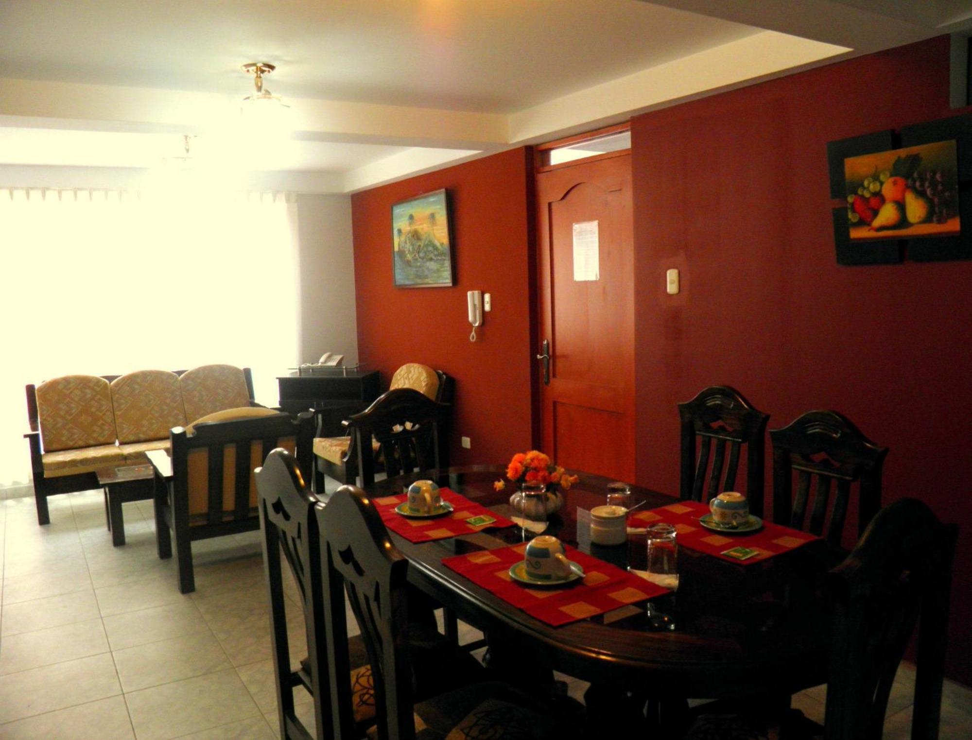Abancay El Peregrino Apart Hotel מראה חיצוני תמונה