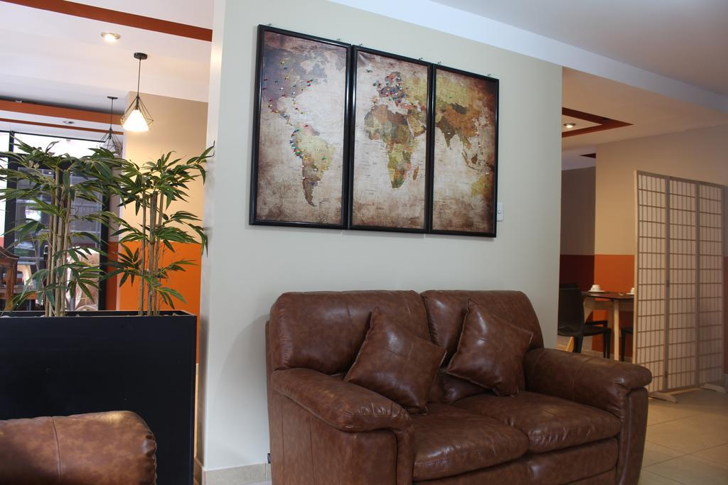 Abancay El Peregrino Apart Hotel מראה חיצוני תמונה