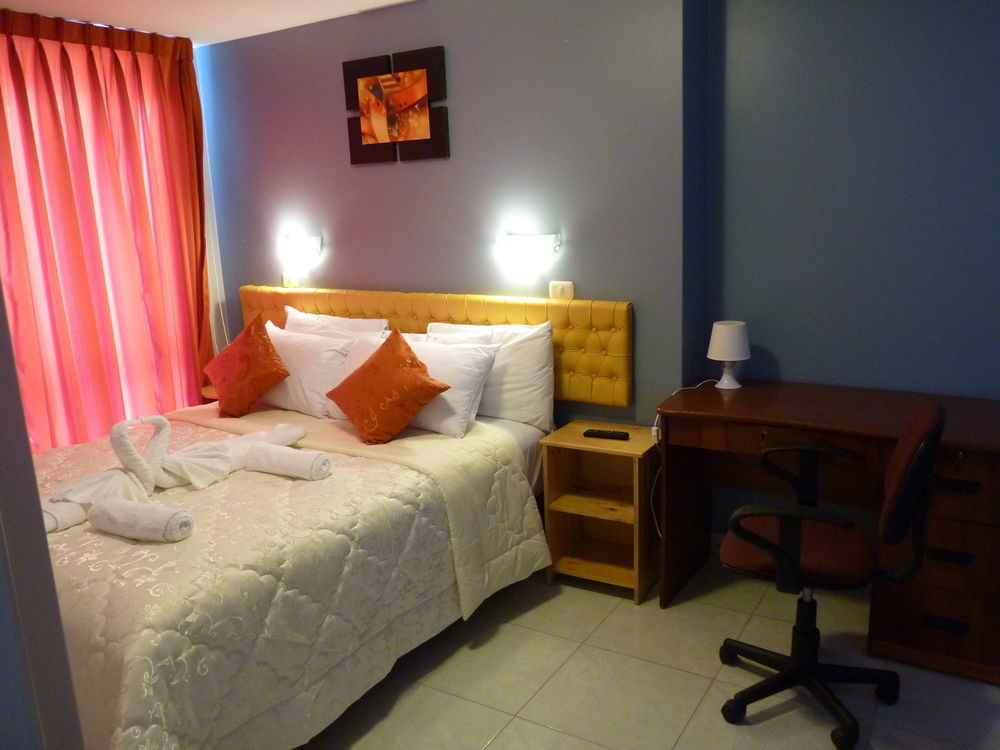 Abancay El Peregrino Apart Hotel מראה חיצוני תמונה