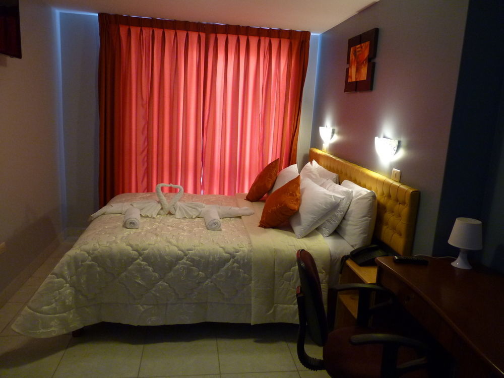 Abancay El Peregrino Apart Hotel מראה חיצוני תמונה