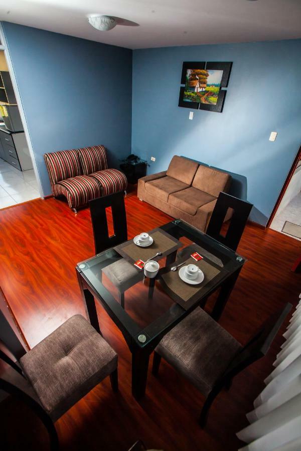 Abancay El Peregrino Apart Hotel מראה חיצוני תמונה