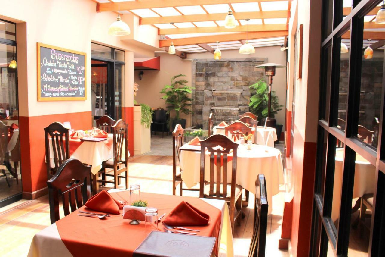 Abancay El Peregrino Apart Hotel מראה חיצוני תמונה