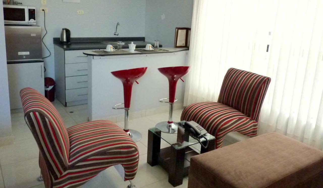 Abancay El Peregrino Apart Hotel מראה חיצוני תמונה